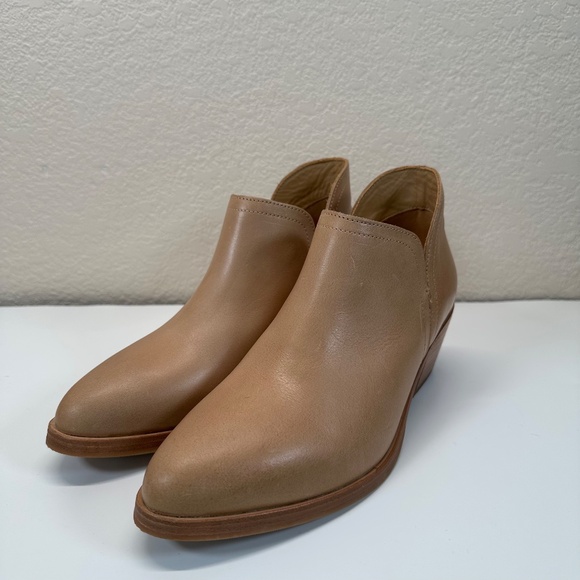 Nisolo Mia Ankle Booties Womens Sz. 7.5 Quality Leather Versatile Cushioned NWOT - Picture 10 of 16